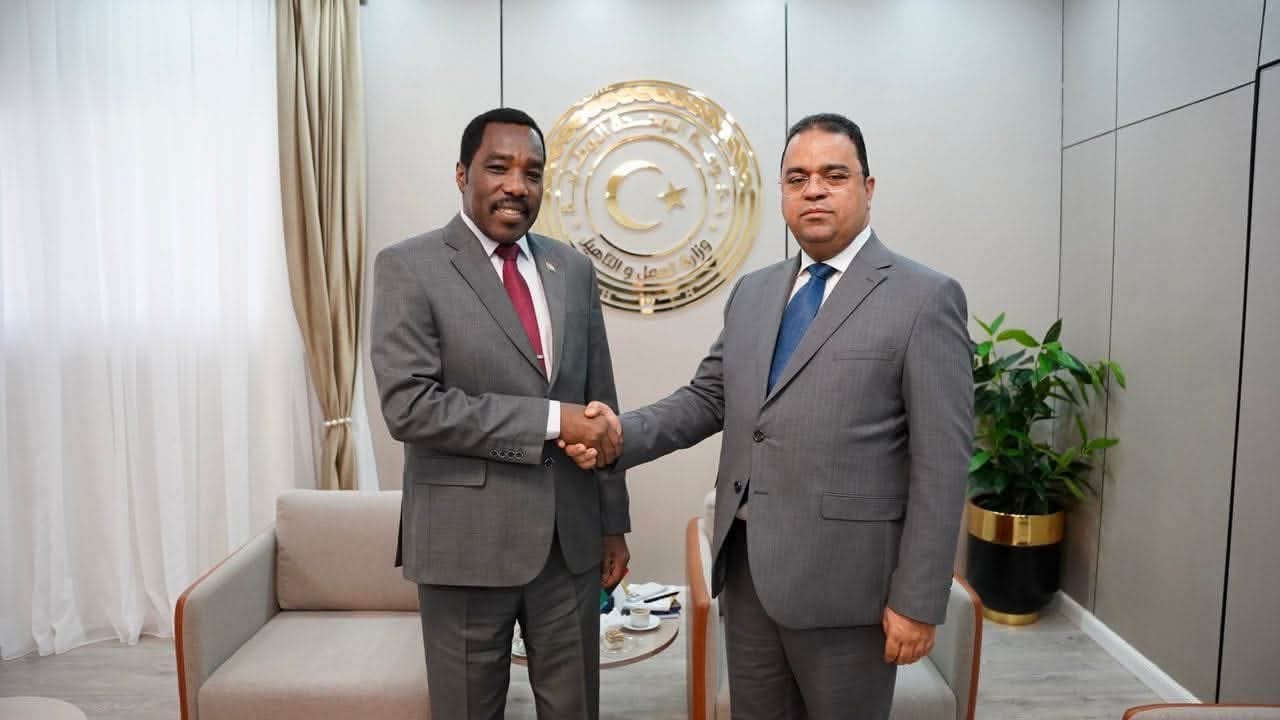 السودان و ليبيا يتفقان على إنشاء قاعدة بيانات متكاملة للسودانيين في ليبيا تشمل التخصصات والمهن والخبرات